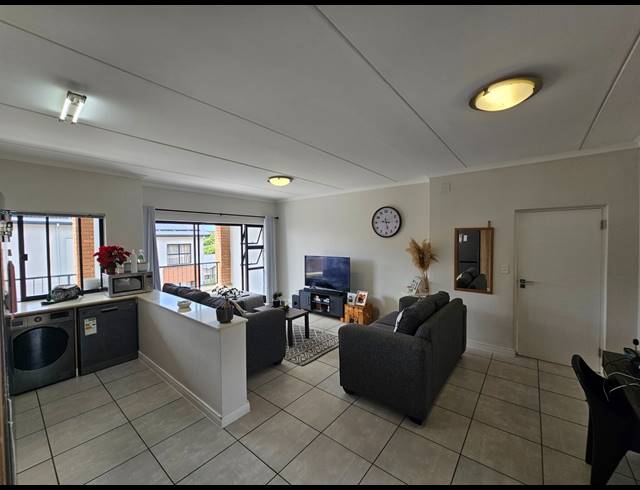 2 BEDROOM APARTMENT FOR SALE IN BALLITO CENTRAL
